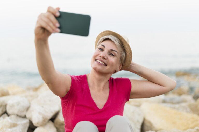 Welche Fotos ab 50 sympathisch wirken (und welche nicht)